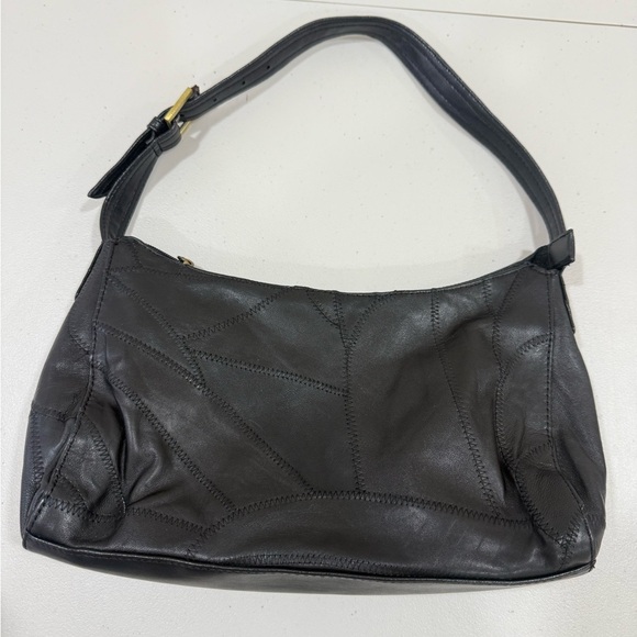 Covington Handbags - Covington Womens Purse Patches Shoulder Strap Zipper Bag